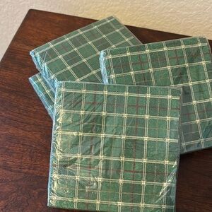 Hallmark Gold Crown Luncheon Napkins in Evergreen Plaid- 4 pack
